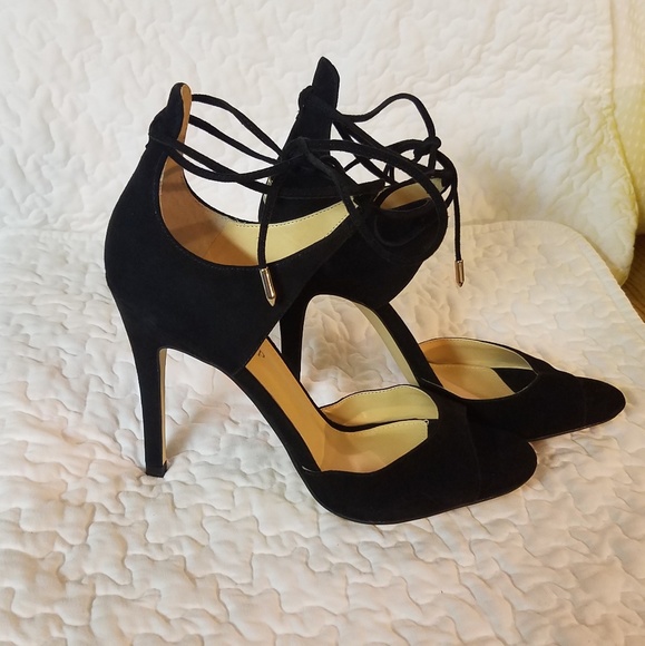 Ivanka Trump Shoes - Ivanka trump black holidae lace up shoes